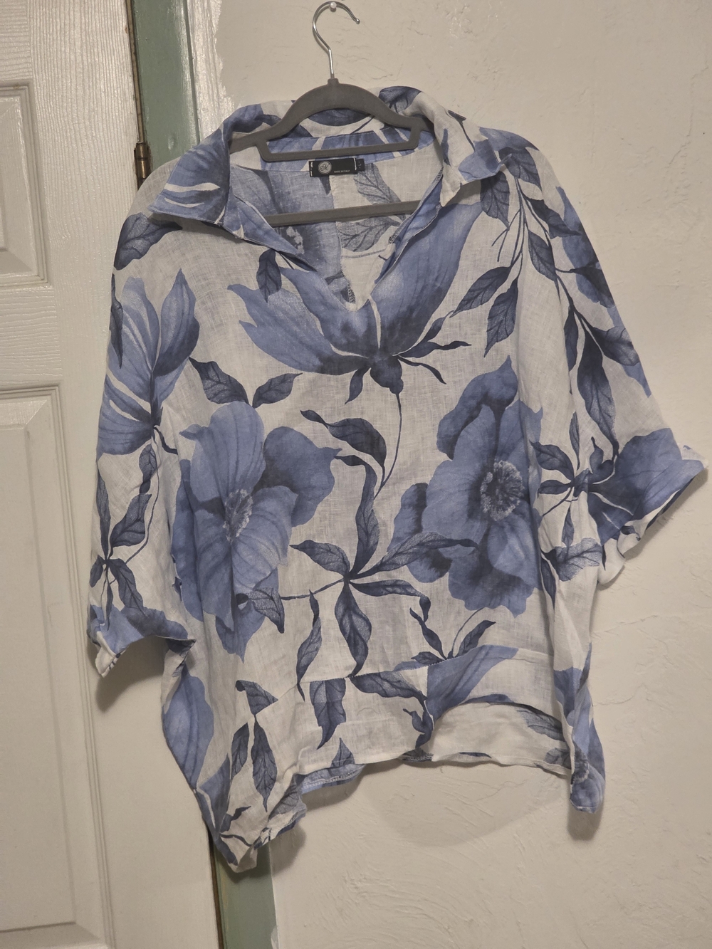 Lightweight Blue Floral Linen Blouse - Women Tops Made In Italy